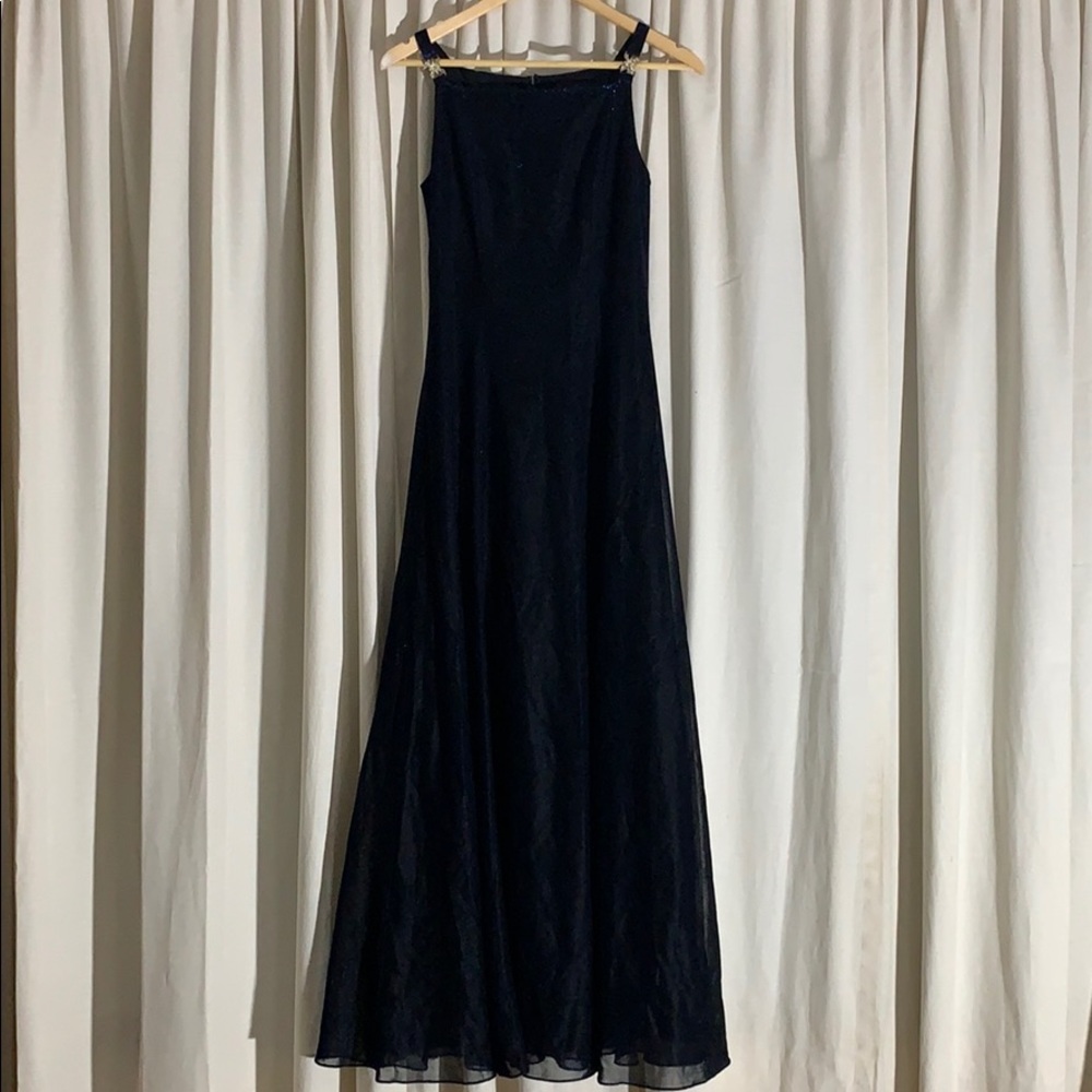 Long blue dress